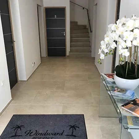 Windward * Saint-Tropez
