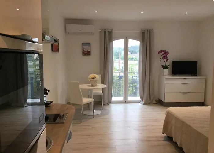 Apartmanhotel Windward 3*