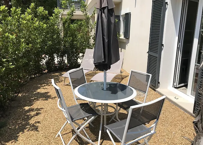 Windward Apartmanhotel 3*